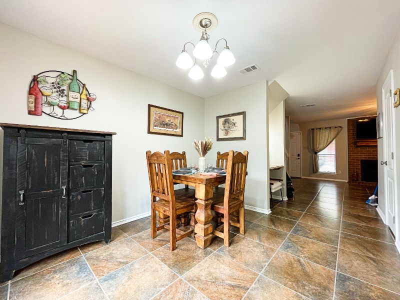 Quiet and Cozy Condo Near TAMU and Hospitals - Photo 4
