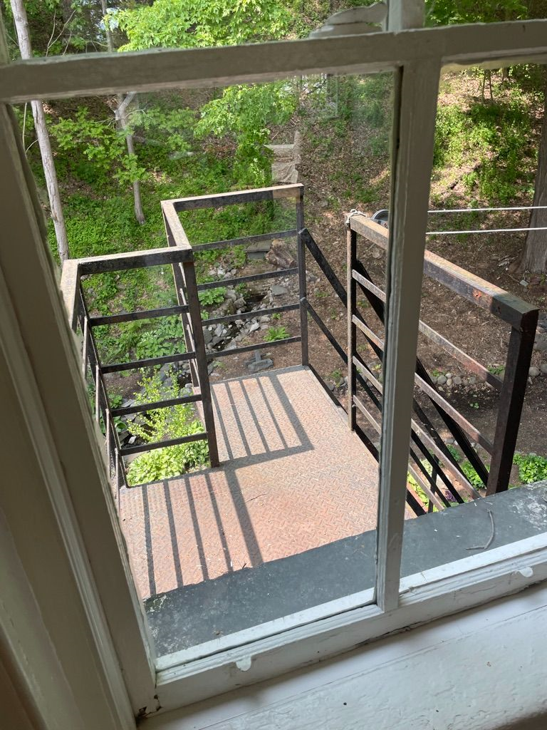 19 Dunn St. Apt. B - Photo 9