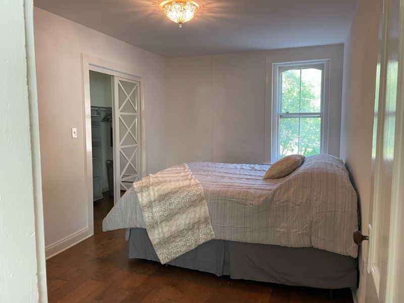 19 Dunn St. Apt. B - Photo 10