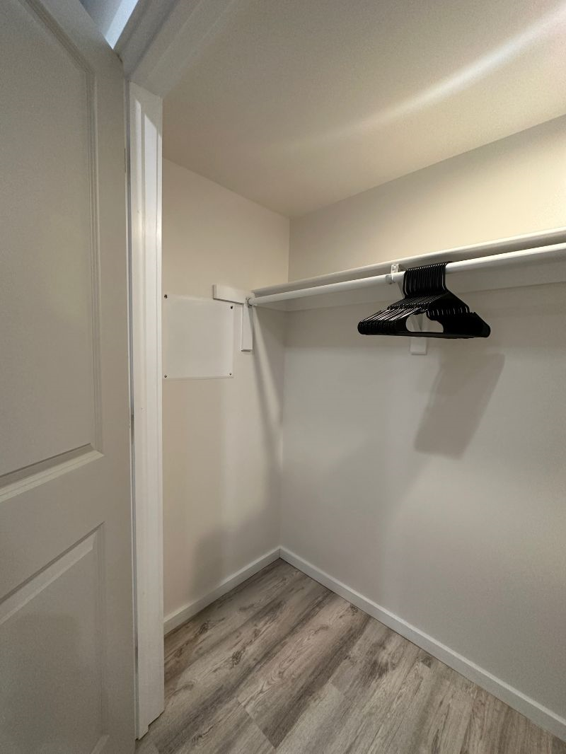Contemporary Condo near Hospitals and center of DC - Photo 7