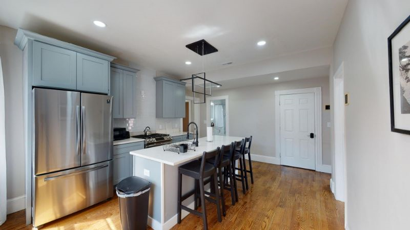 Queen Room in Fort Hill 991 E
