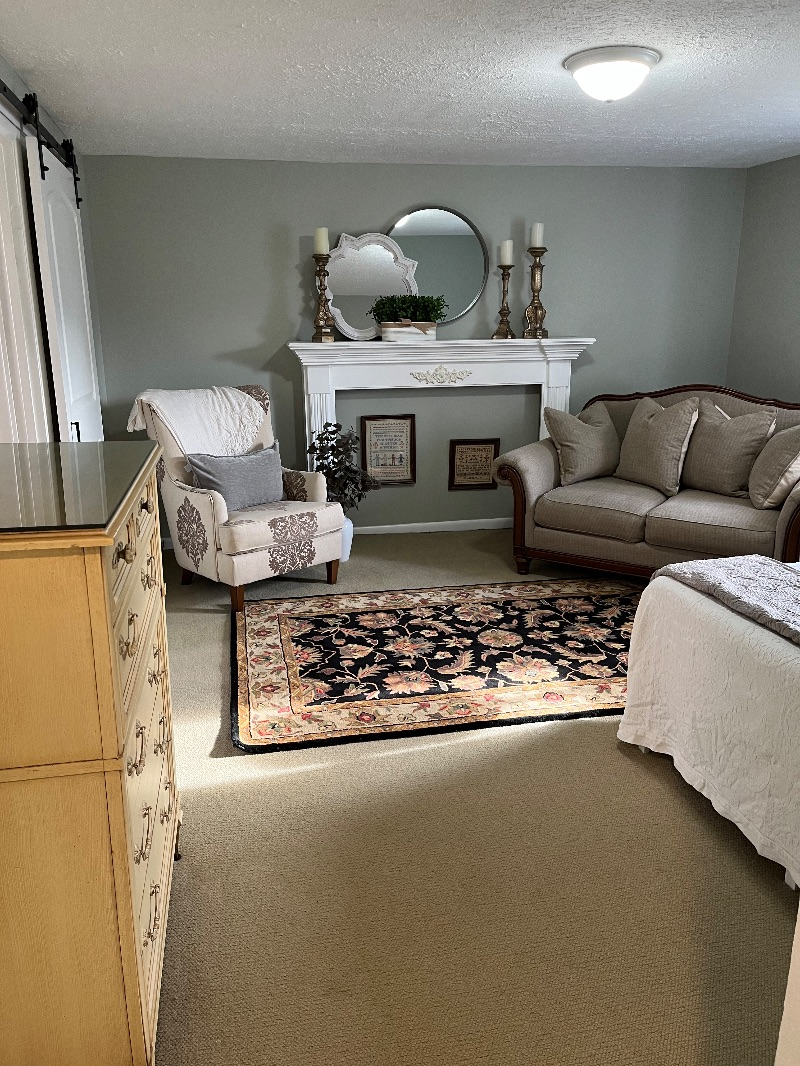 One bedroom cottage w/in walking distance to hospital! - Photo 8