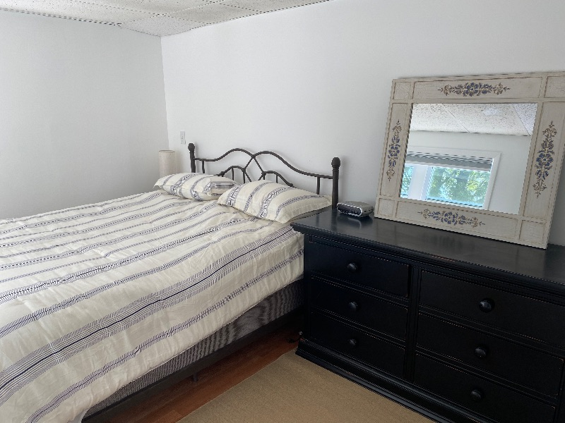 2 bedroom apartment - residential neighborhood - Photo 5