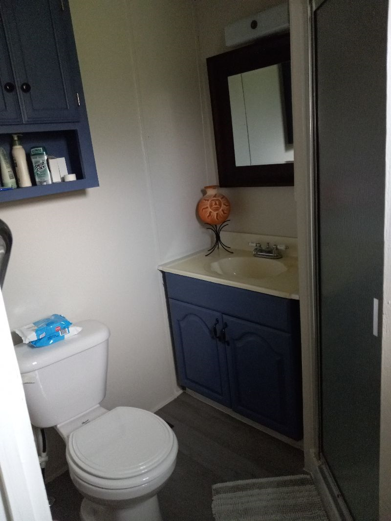 Nice peaceful 2 bedroom 2 bath home on 1.89 acres - Photo 7