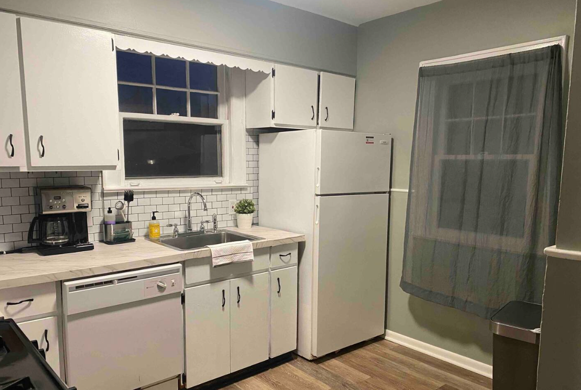 Affordable Luxury 3bd1ba SFH in the heart of Strong/UofRochester - Photo 12