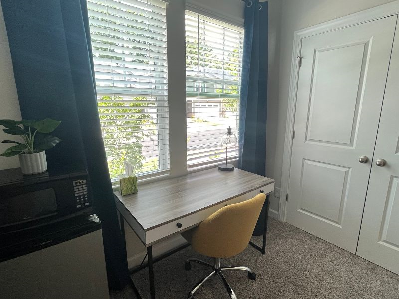 Bedroom with Private Bathroom in Lower SouthEnd - Photo 4