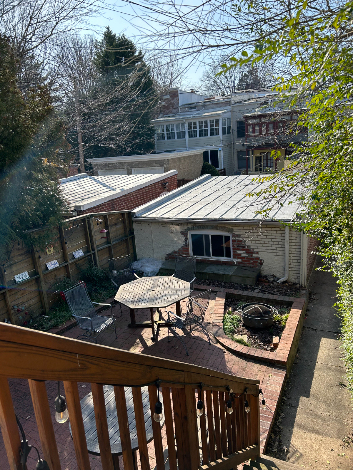 Large Basement Apartment in Historic Mt. Pleasant - Photo 8