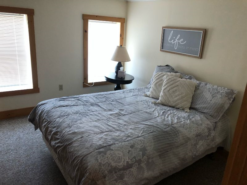 Village Apartment - Photo 7