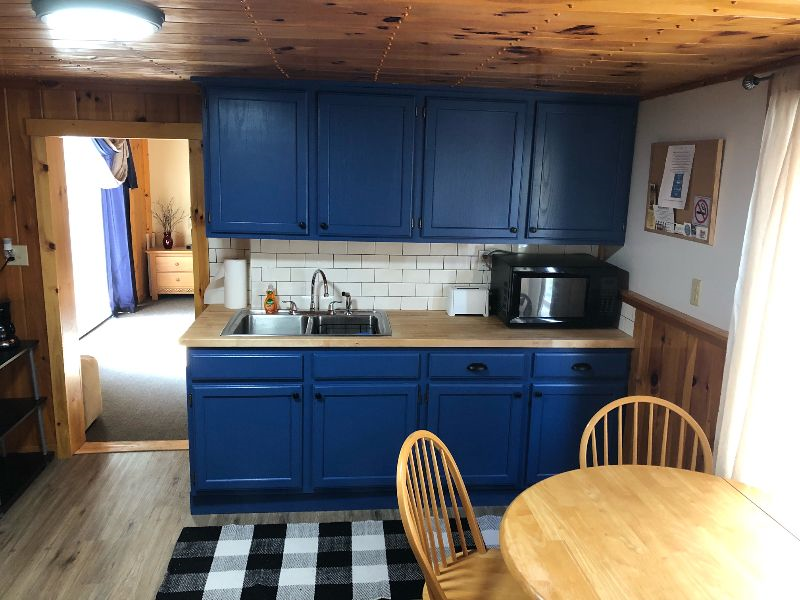Village Apartment - Photo 8