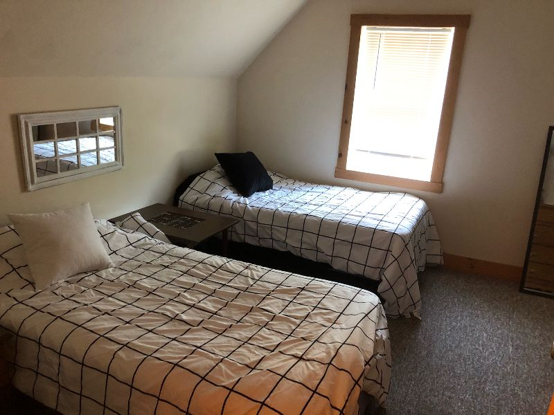Village Apartment - Photo 11