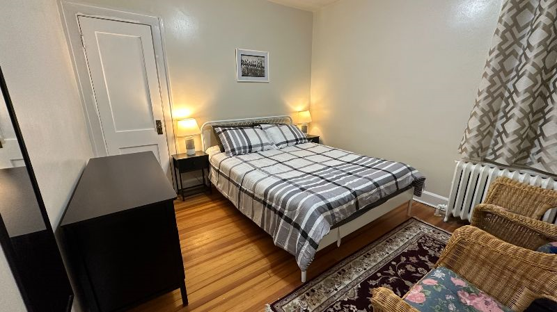 3 Bedroom 1 bathroom apt - Photo 5