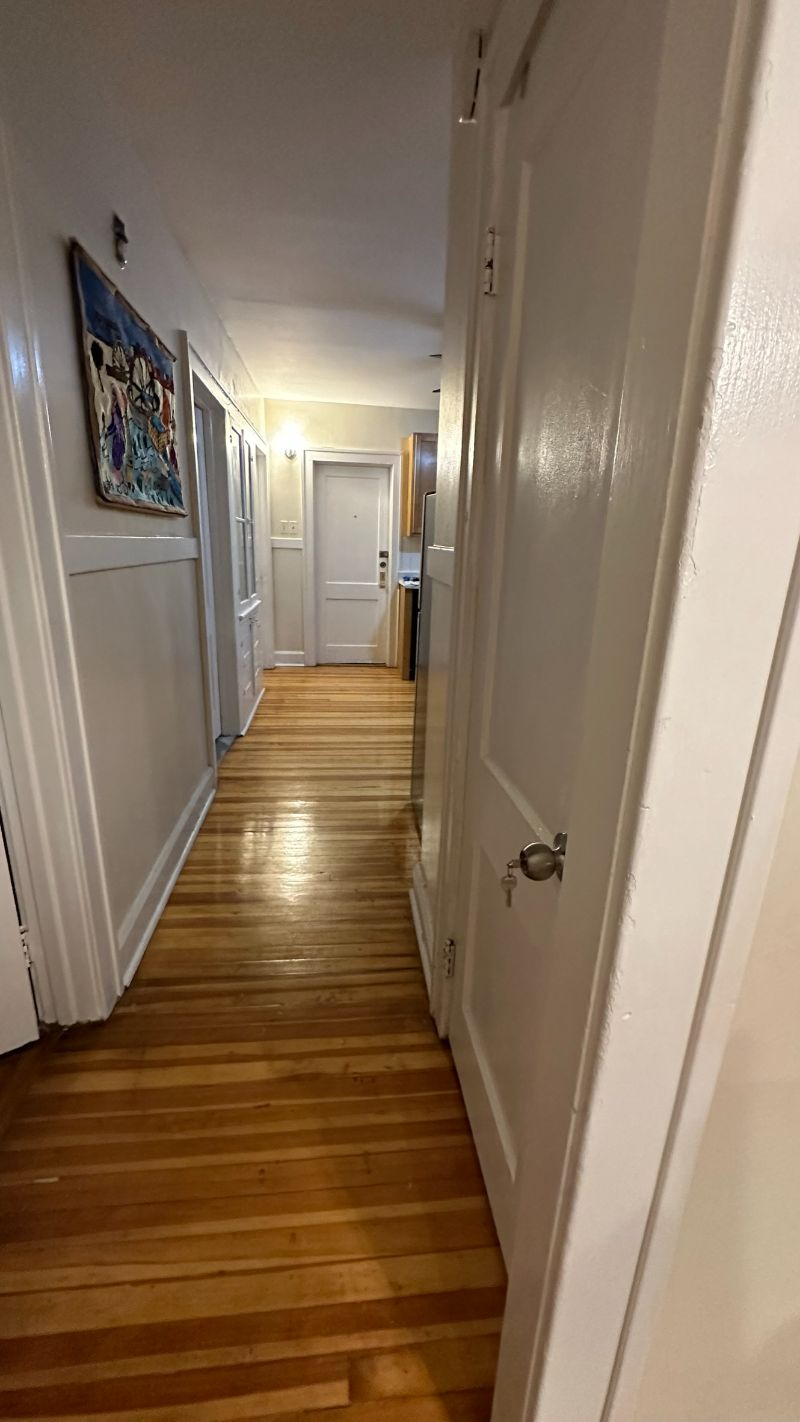 3 Bedroom 1 bathroom apt - Photo 12