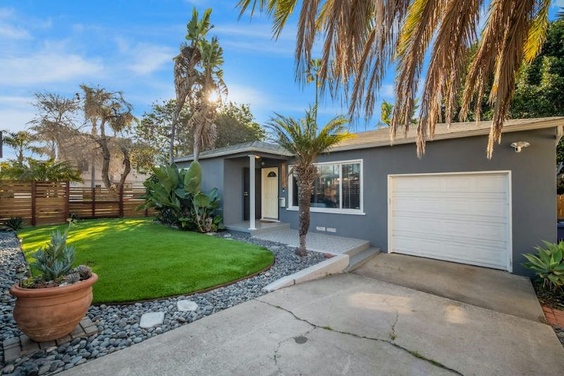 Centrally Located Pacific Beach Home - Photo 1