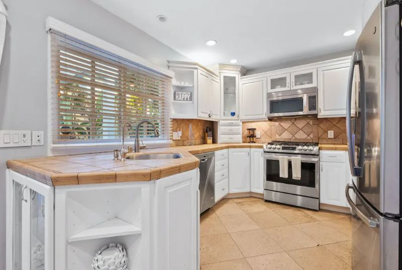 Centrally Located Pacific Beach Home - Photo 2