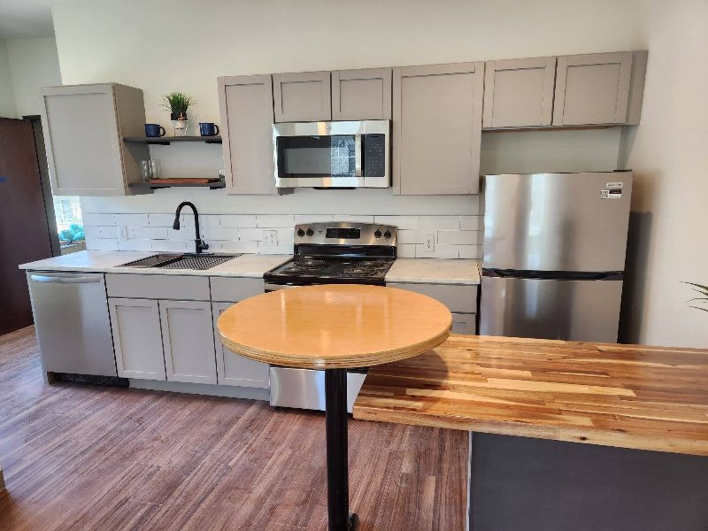 1 Bed, 1 Bath - Photo 4