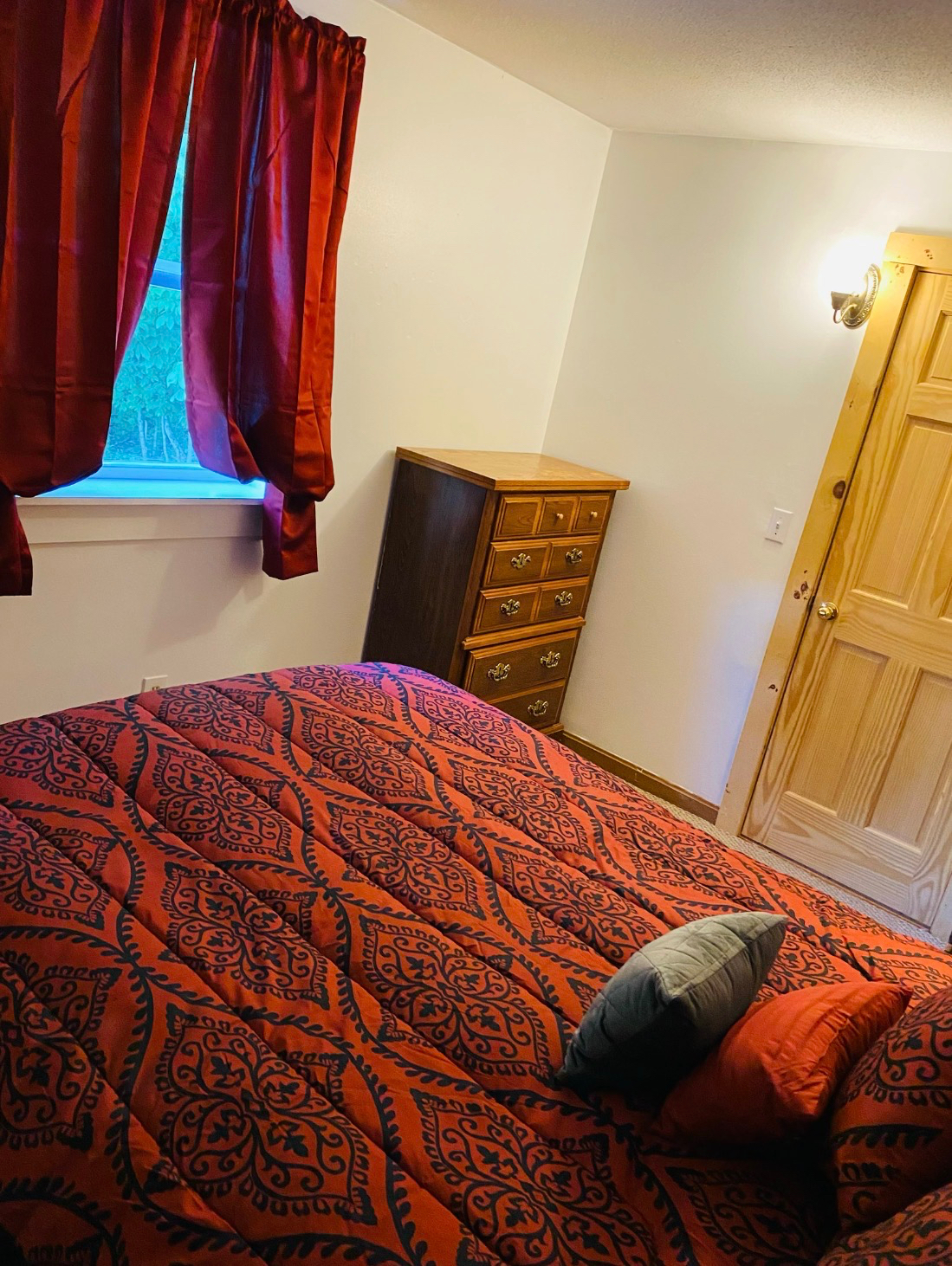 Apartment in Norwich Vermont one bed room traveling nurse. - Photo 4