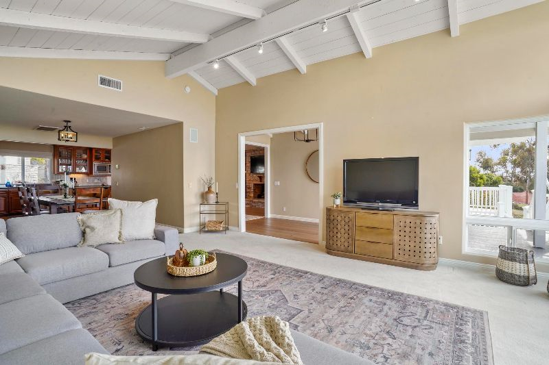 Beautiful, Private, Luxury Studio Space - Photo 4