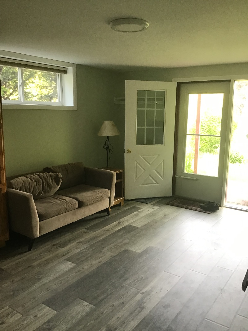 Lovely one bedroom studio near UVMC, lake and art district - Photo 1