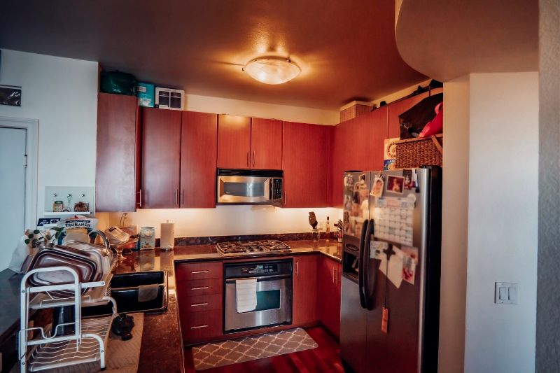 Spacious 1bd/1ba pet friendly Condo in the heart of downtown San Diego - Photo 4
