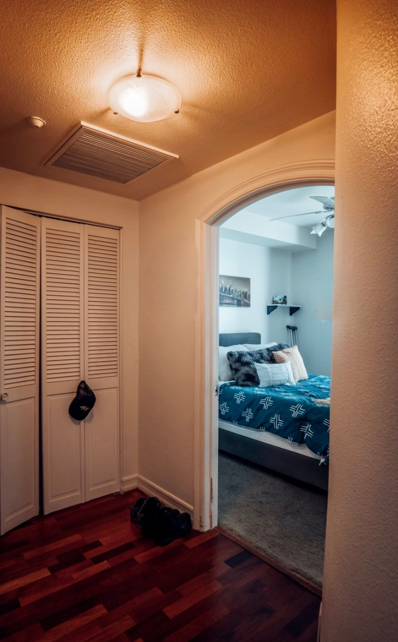 Spacious 1bd/1ba pet friendly Condo in the heart of downtown San Diego - Photo 5