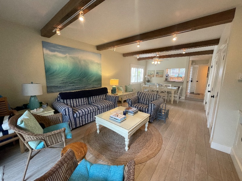 Beachy Carpenteria Condo.