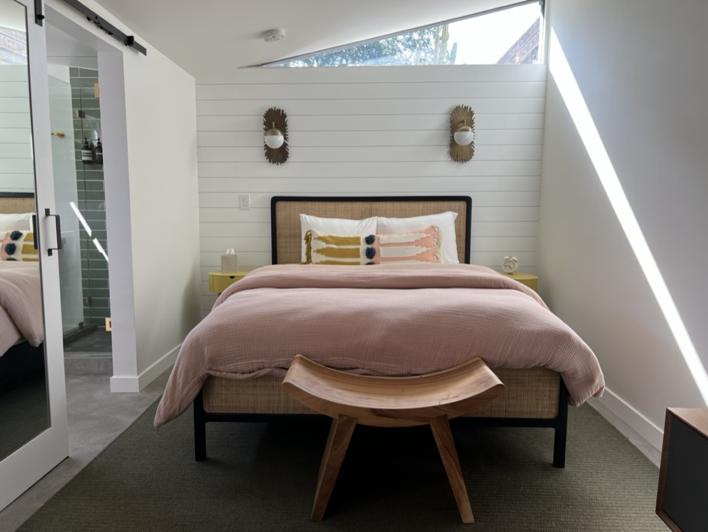 Brand New Standalone Studio in Echo Park - Photo 1