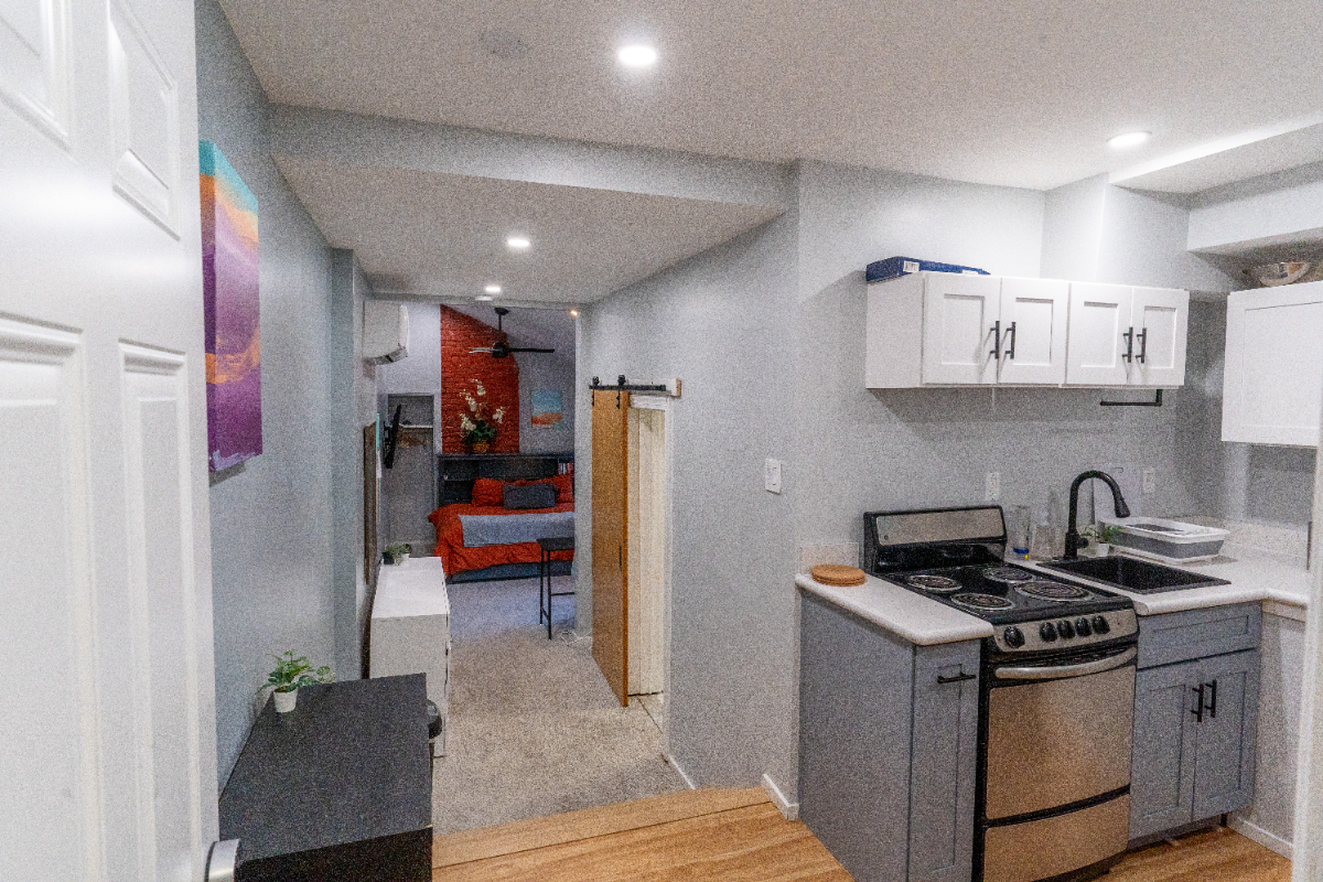 Comfortable Luxury, Conveniently Close Venice 