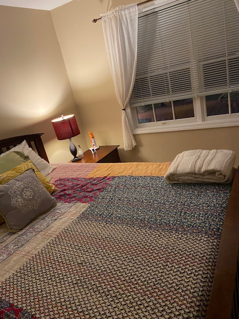 Cozy room in a quiet neighborhood - Photo 2