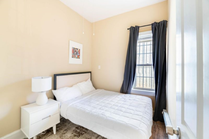 Full Room in U-Street Corridor 1585 C