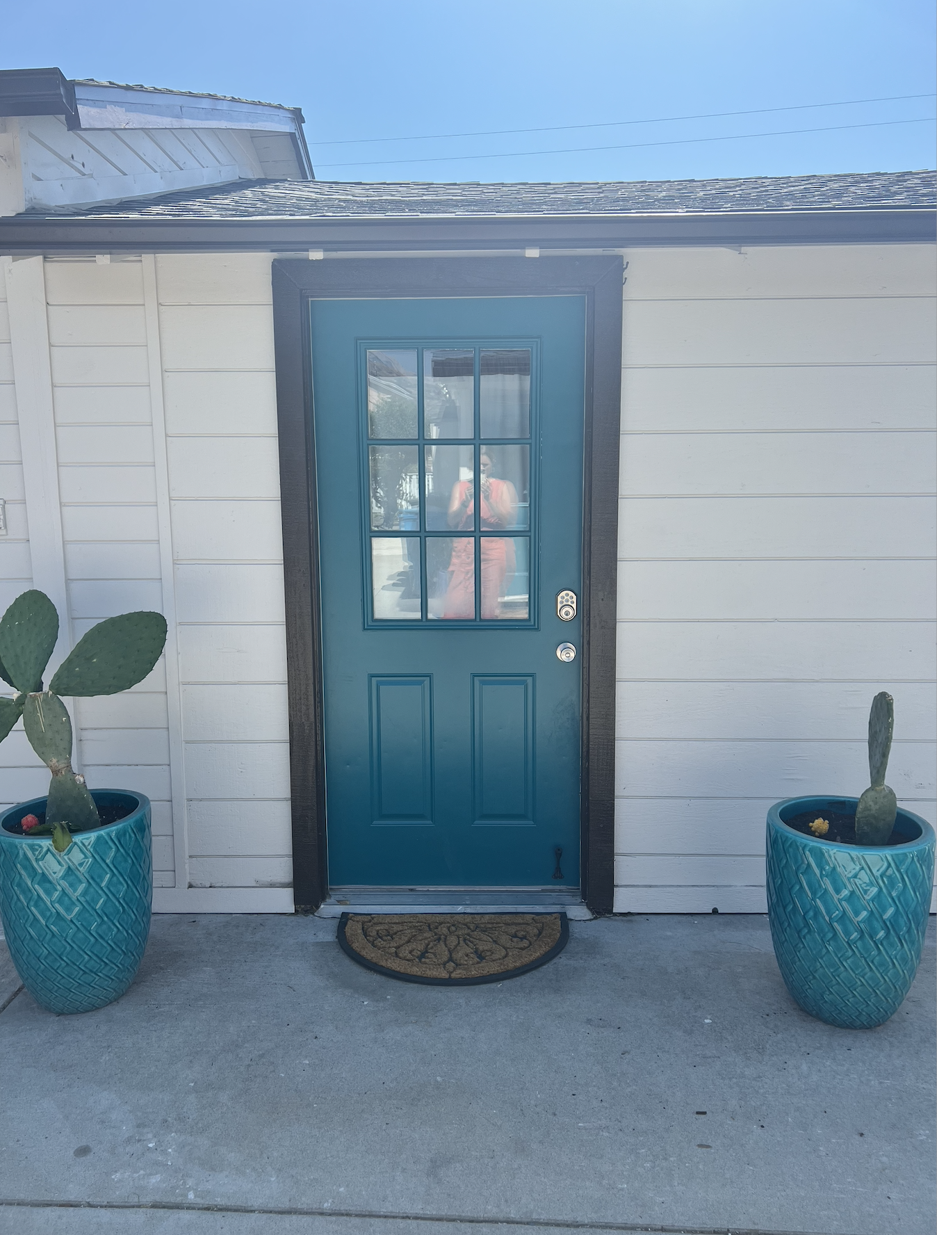 Entire 1 bedroom Cottage in East Foothills - Photo 2