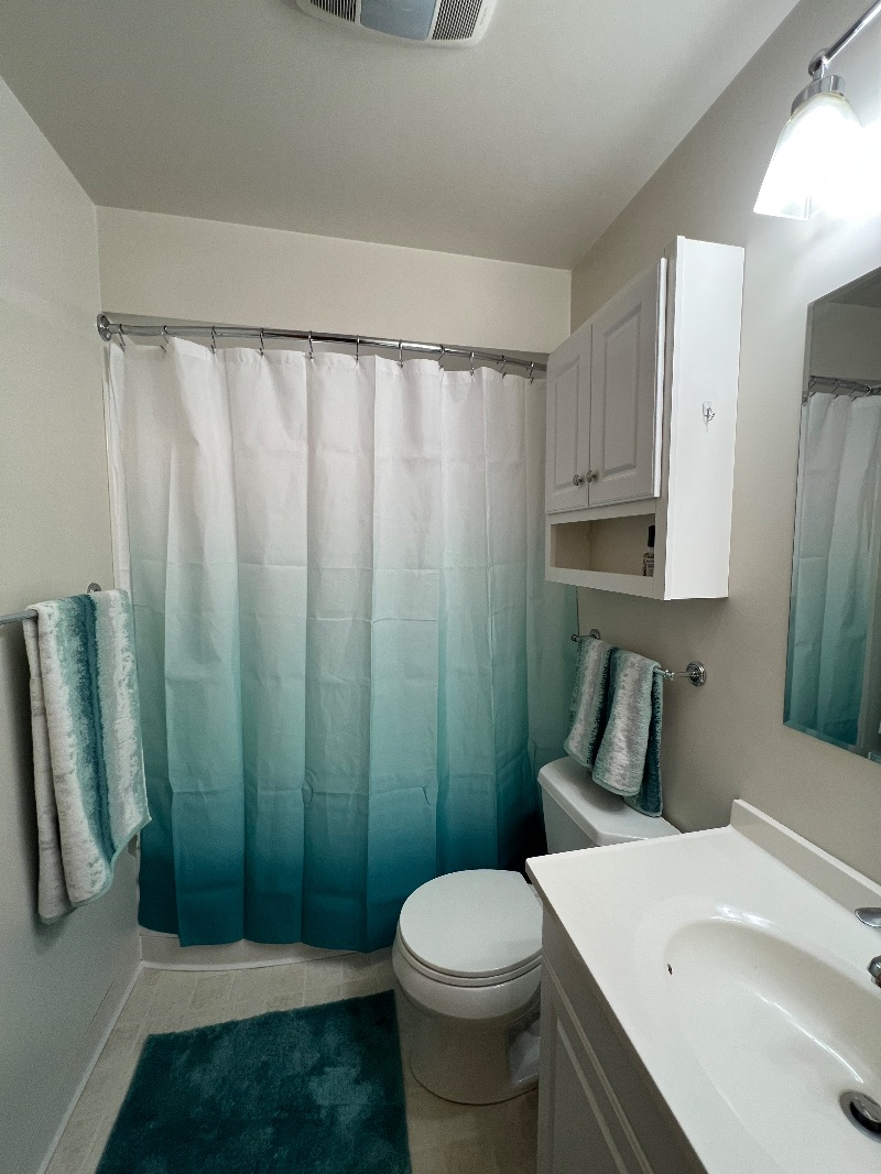 Great place Great location  Charming 2 bedroom in quiet and nice neighborhood. All conveniences near - Photo 11