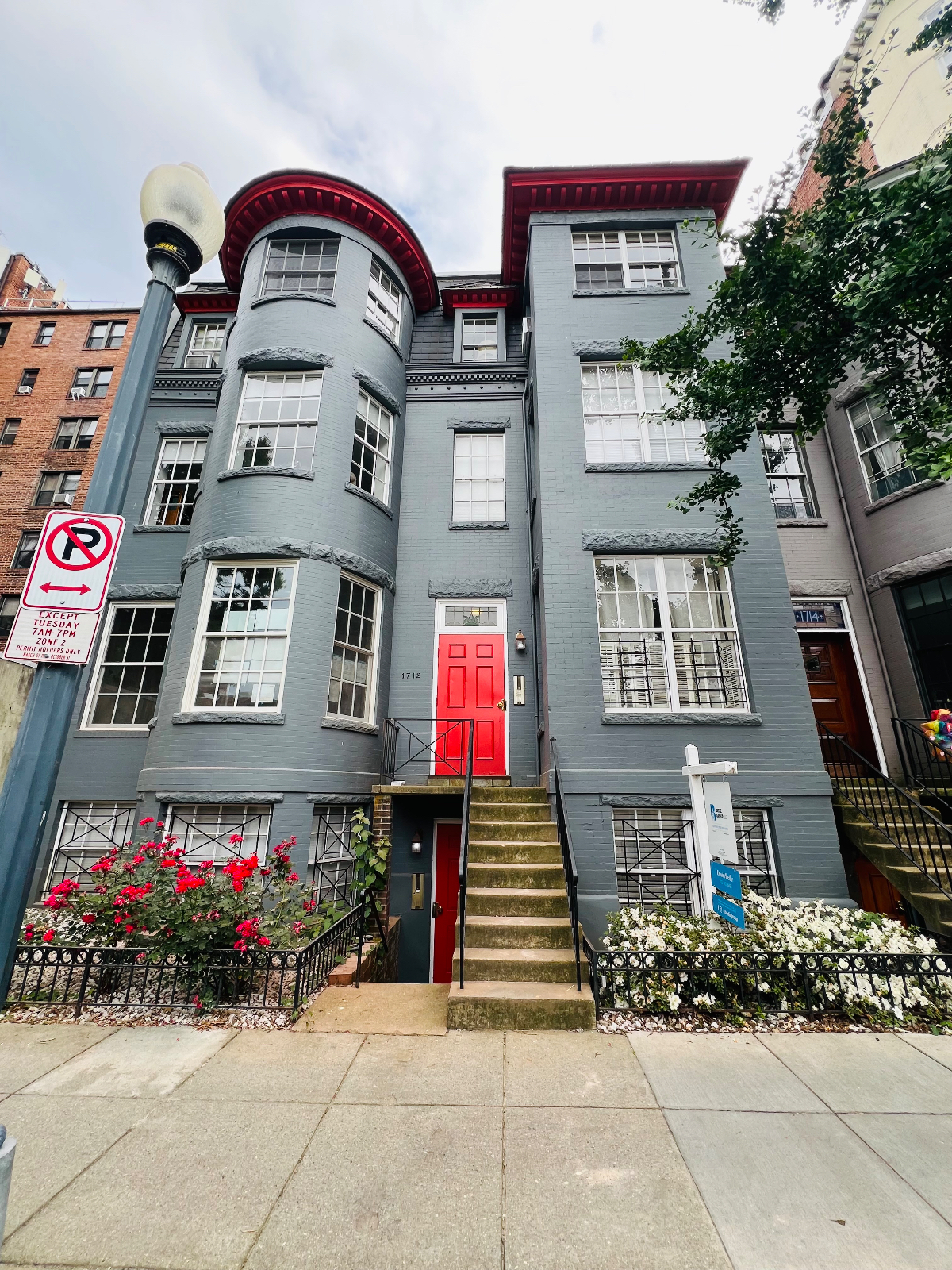 DuPont Circle Studio for Spring Semester 3 month minimum - Photo 9