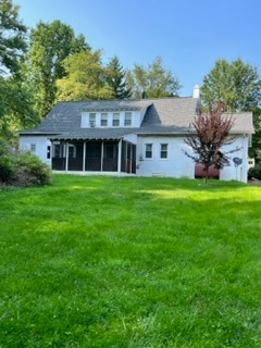 Country Cottage - Photo 2