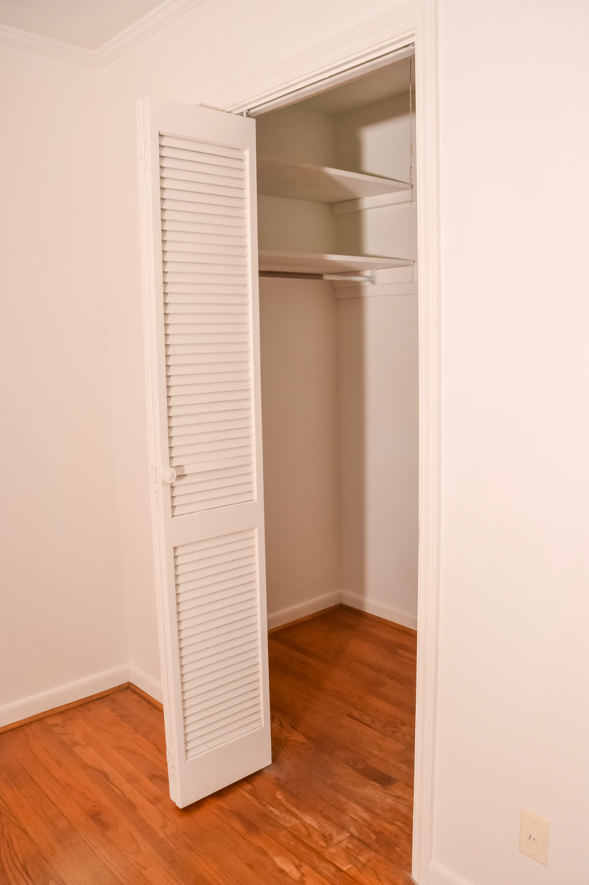 Master Suite with Private Bath- 5 mins to Duke/ Quiet Neighborhood - Photo 2