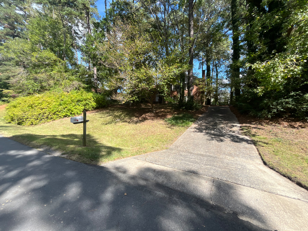 Master Suite with Private Bath- 5 mins to Duke/ Quiet Neighborhood - Photo 8