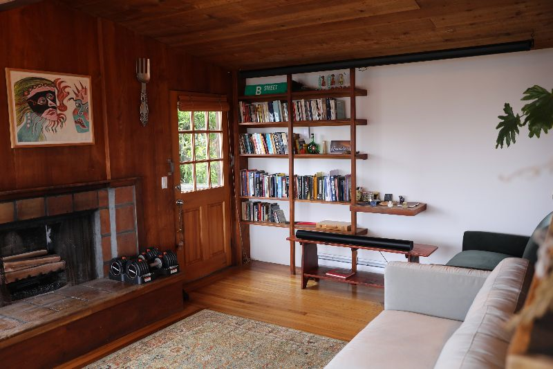 Potrero hilltop house with sweeping views, deck, theater, back yard - Photo 2