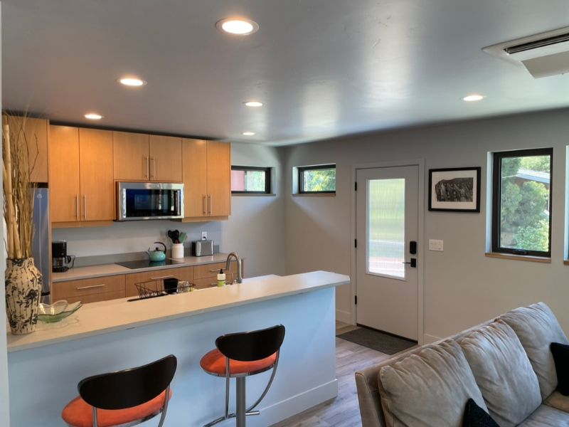 Westside Bend Studio - Photo 4