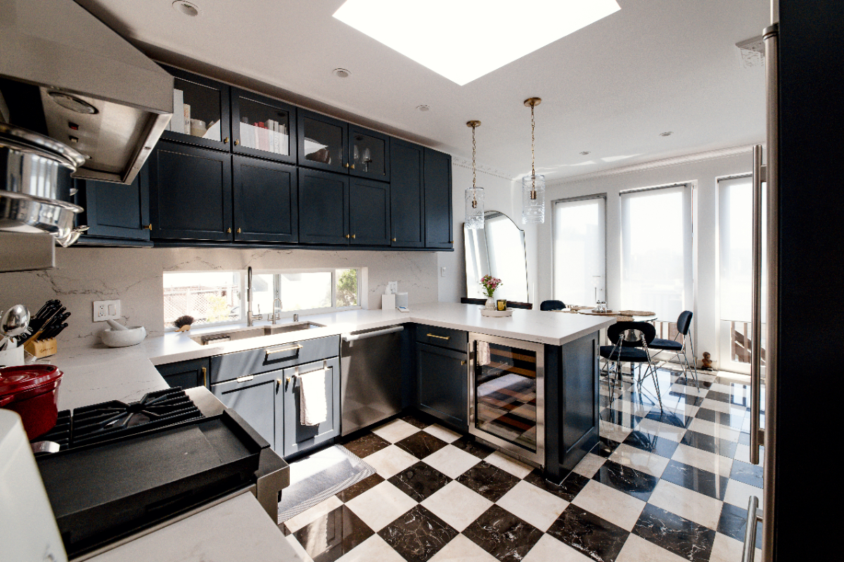 Parisian Condo in Presidio Heights - Photo 1