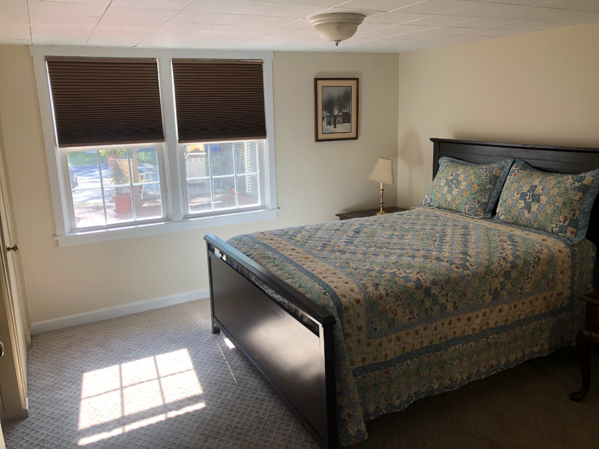 Charming Colonial In Law Apartment with Private Entrance and Pool Access in Burlington, VT Near The  - Photo 7