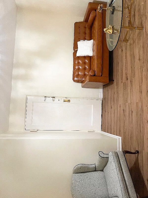 Elegant Ground-Level Gem - Spacious 2BR Apartment with Modern Comforts - Photo 6