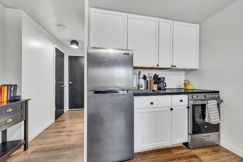 West Side Studio with Parking, 5 Min to Buffalo General & Oishei - Photo 6