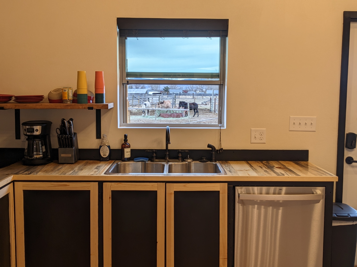 2Br loft home on a Laramie ranch - Photo 3