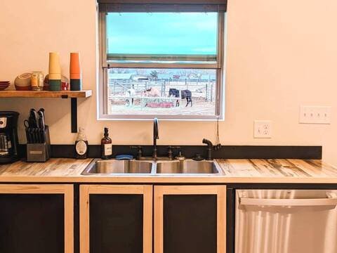 2Br loft home on a Laramie ranch - Photo 12