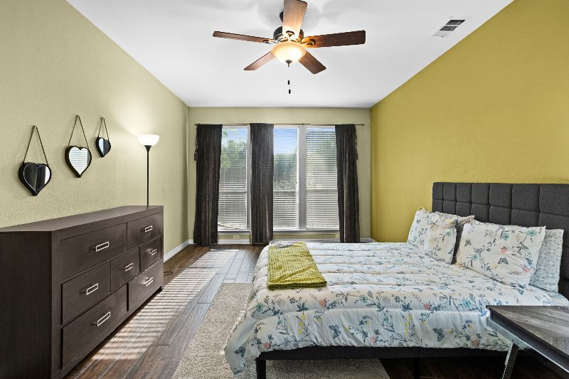 Frisco Home Away From Home - Photo 12