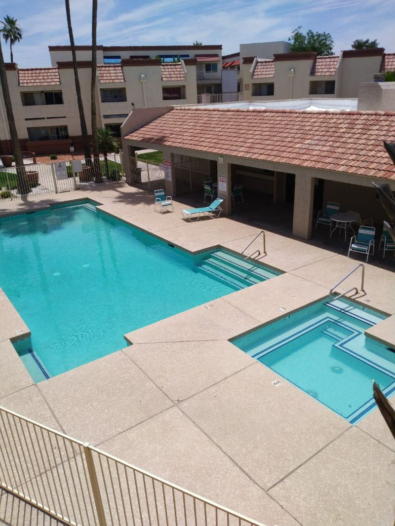 2 bedroom condo on second floor nobody above next 