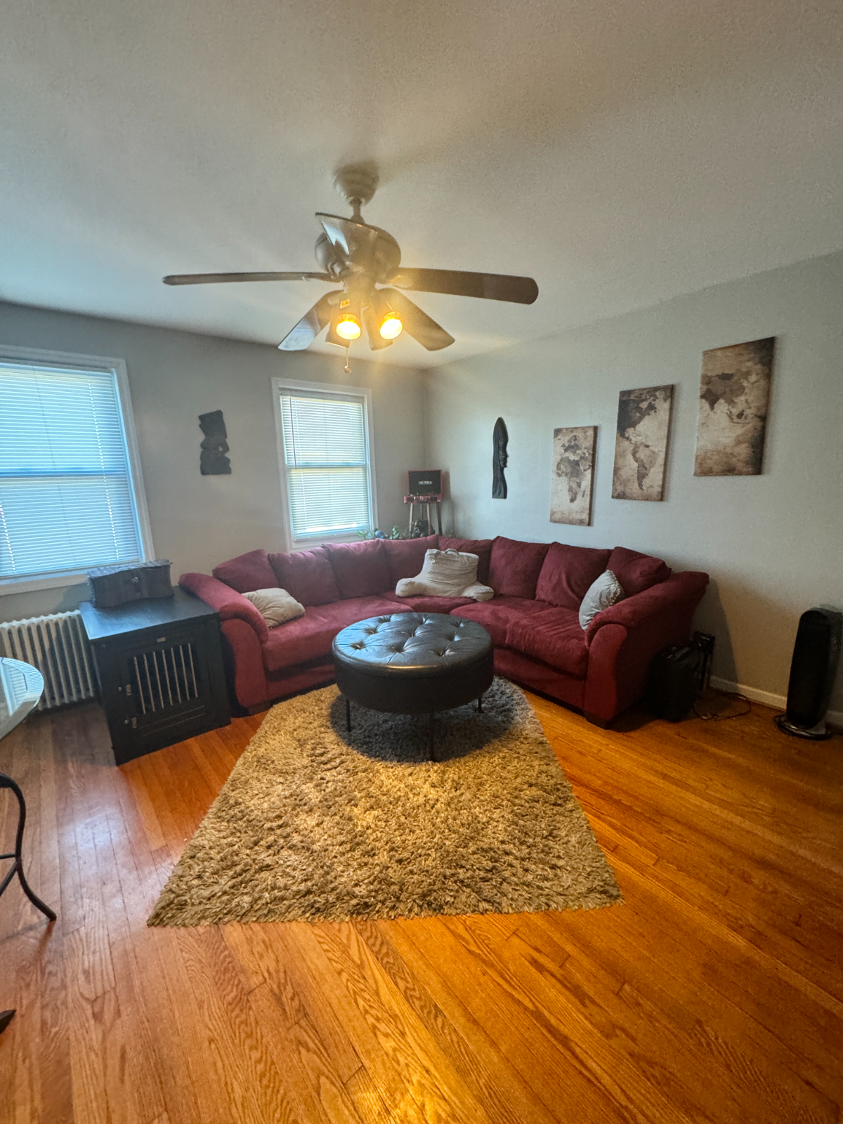 Spacious 2BR Near Bus Stop - Parking Available - Photo 12