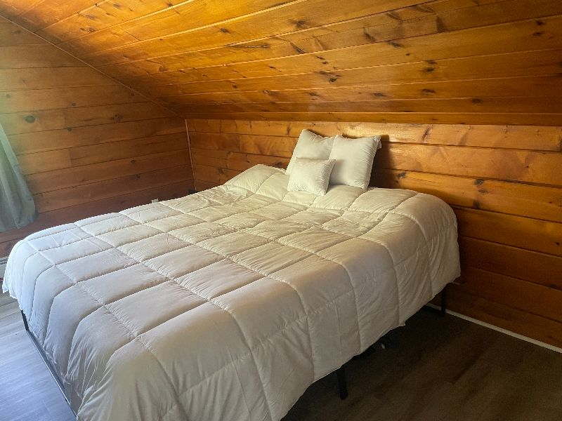 Beautiful Lake View Studio Outside of Canandaigua and Naples, New York - Photo 3