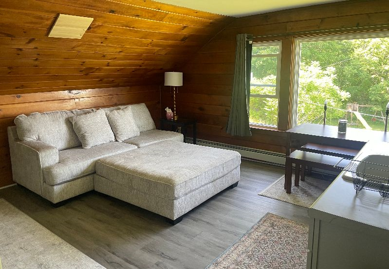 Beautiful Lake View Studio Outside of Canandaigua and Naples, New York - Photo 4