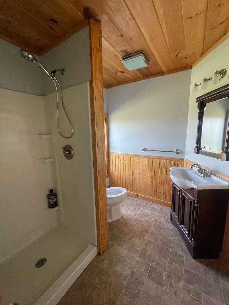 Beautiful Lake View Studio Outside of Canandaigua and Naples, New York - Photo 7