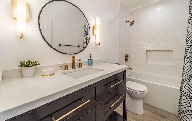 Luxurious 2 Bed, 2 Bath Condo with Exquisite High-End Finishes - Photo 4
